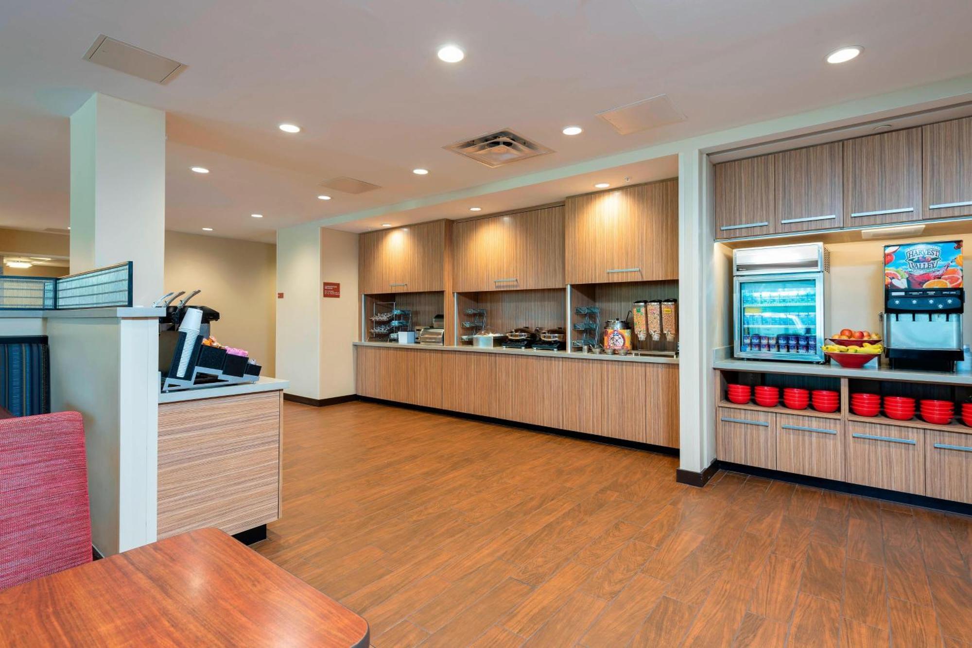 Towneplace Suites By Marriott Louisville North Jeffersonville Exterior photo
